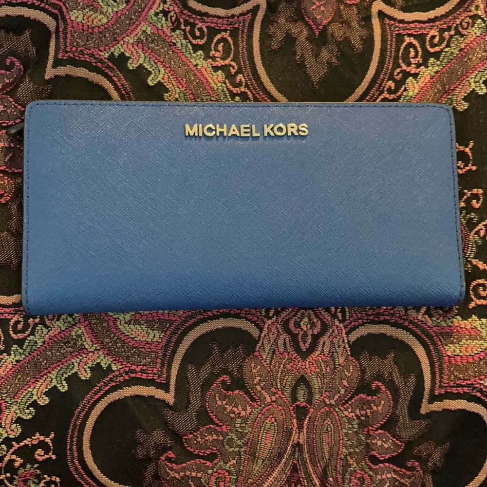 Michael Kors wallet